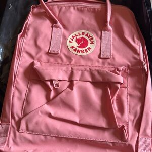 Fjällräven Kånken Classic Backpack - Pink